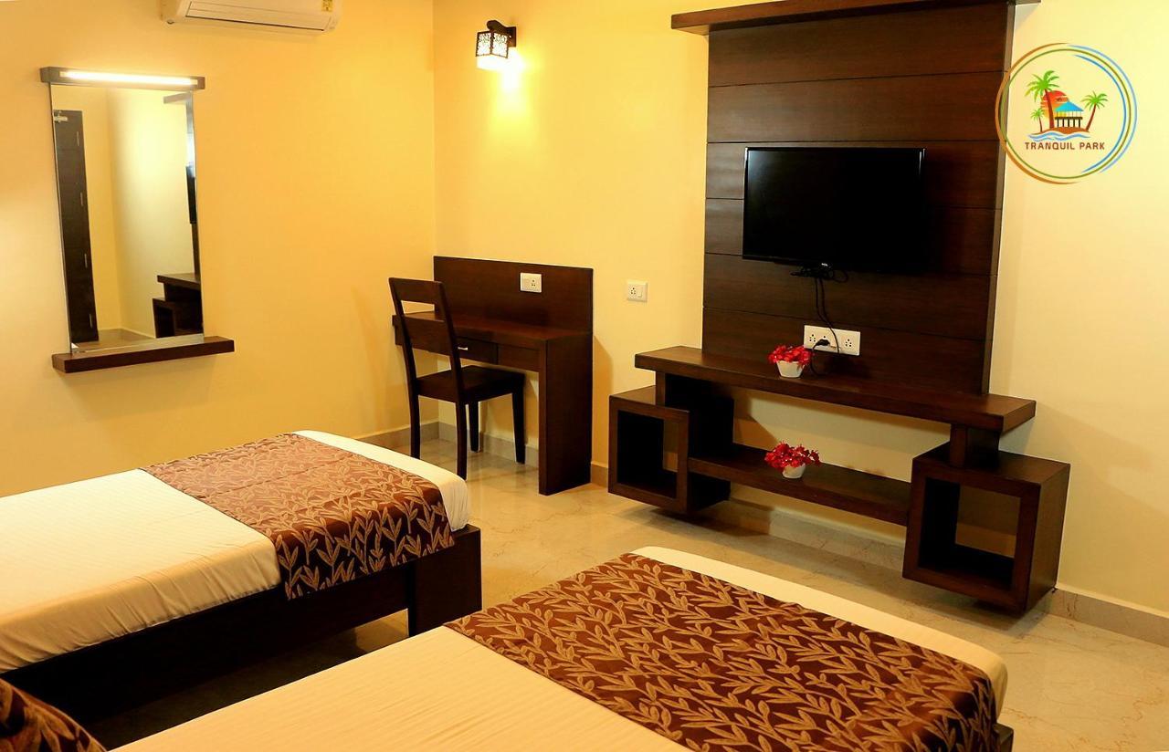 Hotel Tranquil Park à Pondichéry Extérieur photo
