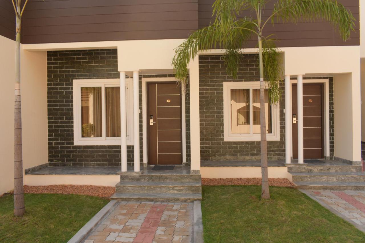 Hotel Tranquil Park à Pondichéry Extérieur photo